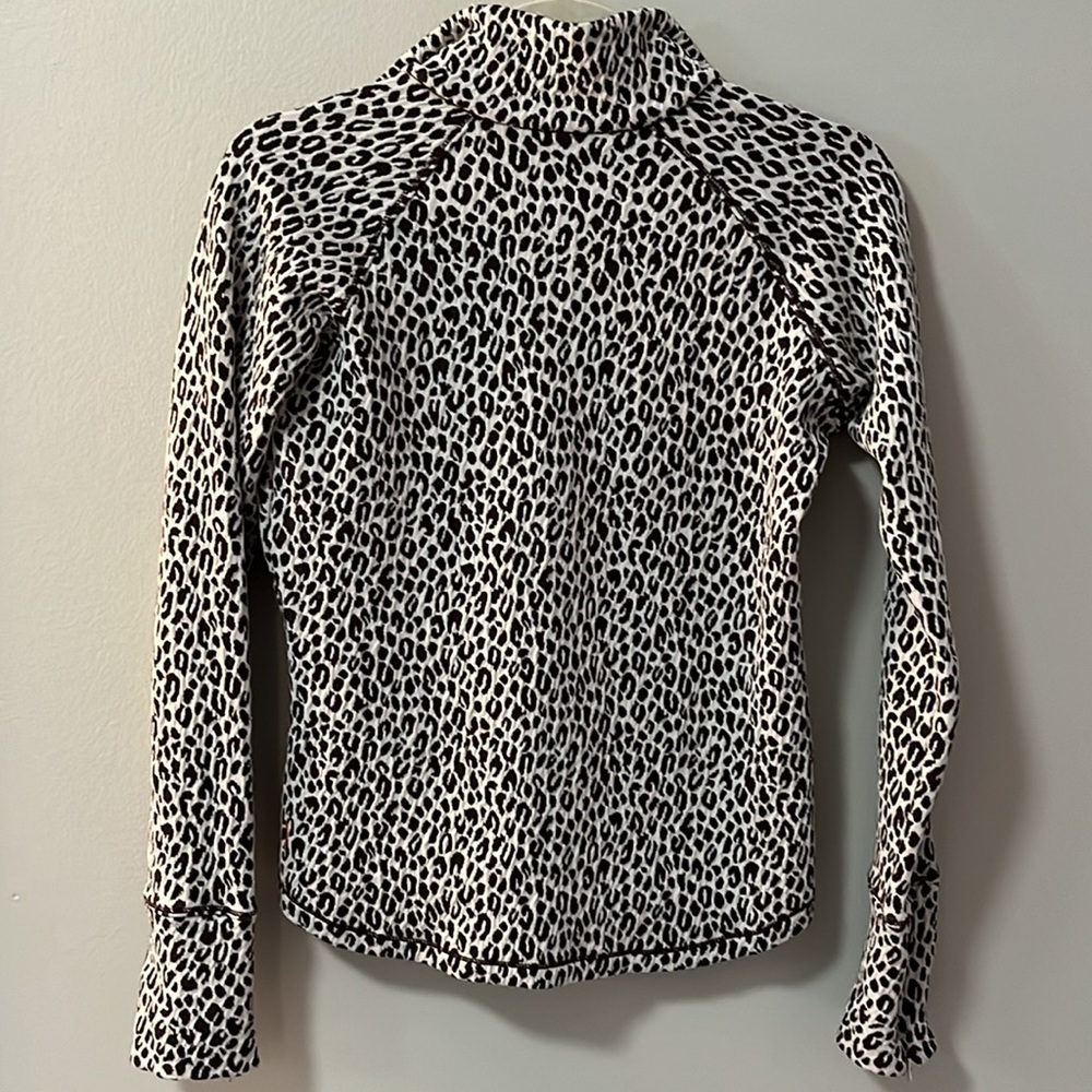 Lucy Quarter Zip Pull Over - Medium - image 3